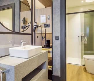 Standarddoppelzimmer Hotel ILUNION San Mamés Bilbao