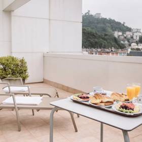 Terrasse Hotel ILUNION San Sebastián Donostia-San Sebastián Terrasse Hotel ILUNION San Sebastián Donostia-San Sebastián