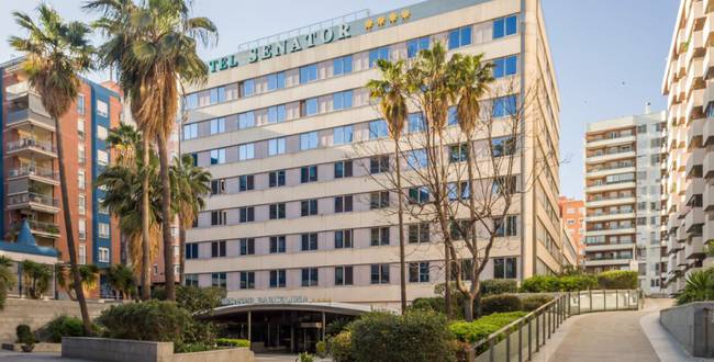 Fassade Hotel ILUNION Les Corts Spa Barcelona Fassade Hotel ILUNION Les Corts Spa Barcelona