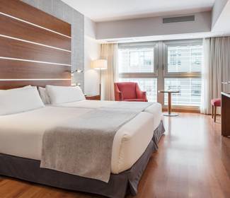 Barrierefreies zimmer Hotel ILUNION Málaga Barrierefreies zimmer Hotel ILUNION Málaga