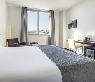 Doppelzimmer Hotel ILUNION Aqua 4 Valencia Doppelzimmer Hotel ILUNION Aqua 4 Valencia