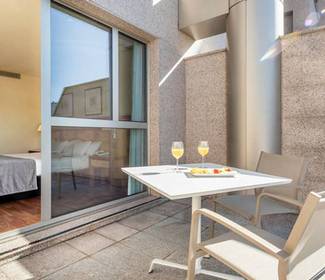Doppelzimmer mit terrasse Hotel ILUNION Alcalá Norte Madrid