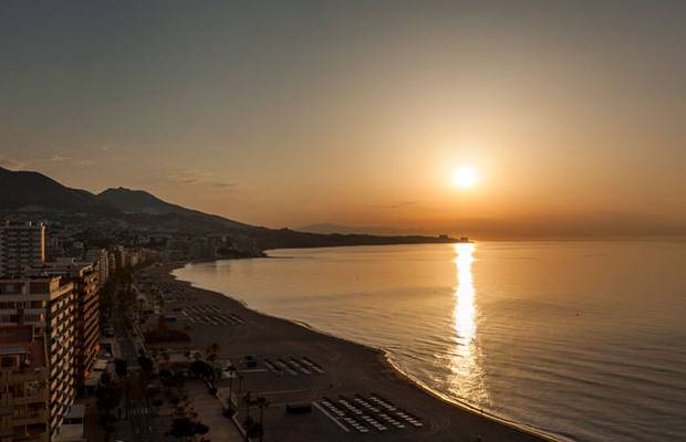 Genieße den sommer in vollen zügen. Hotel ILUNION Fuengirola
