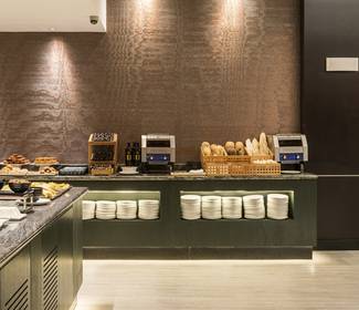 Frühstücksbuffet hotel ilunion málaga Frühstücksbuffet hotel ilunion málaga