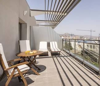 Junior suite hafenblick Hotel ILUNION Málaga Junior suite hafenblick Hotel ILUNION Málaga