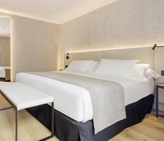 Suite junior (3 erwachsene) Hotel ILUNION San Sebastián Donostia-San Sebastián Suite junior (3 erwachsene) Hotel ILUNION San Sebastián Donostia-San Sebastián