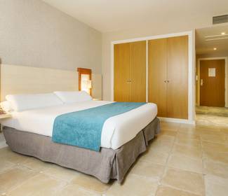 Barrierefreies zimmer Hotel ILUNION Fuengirola Barrierefreies zimmer Hotel ILUNION Fuengirola