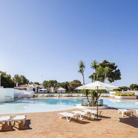 Schwimmbad ilunion menroca Hotel ILUNION Menorca Cala Galdana Schwimmbad ilunion menroca Hotel ILUNION Menorca Cala Galdana