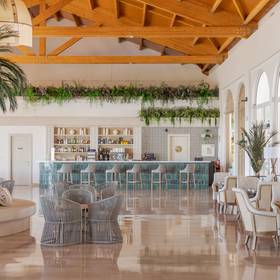 Rezeption Aparthotel ILUNION Sancti Petri Cádiz Rezeption Aparthotel ILUNION Sancti Petri Cádiz