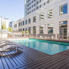 Schwimmbad ilunion valencia Hotel ILUNION Valencia 4 Schwimmbad ilunion valencia Hotel ILUNION Valencia 4