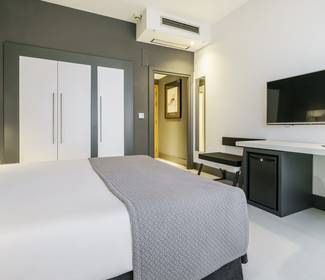 Doppelzimmer ILUNION Bilbao Hotel Doppelzimmer ILUNION Bilbao Hotel