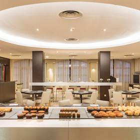 FrÜhstÜcksbuffet ilunion golf badajoz hotel ilunion golf badajoz FrÜhstÜcksbuffet ilunion golf badajoz hotel ilunion golf badajoz