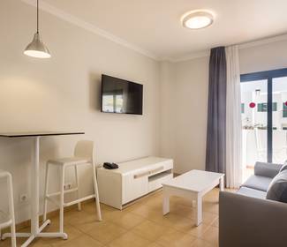 Studie Hotel ILUNION Costa Sal Lanzarote Puerto del Carmen Studie Hotel ILUNION Costa Sal Lanzarote Puerto del Carmen