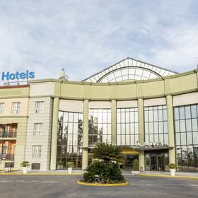 Außen Hotel ILUNION Alcora Sevilla Außen Hotel ILUNION Alcora Sevilla
