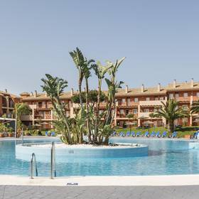 Schwimmbad Aparthotel ILUNION Sancti Petri Cádiz Schwimmbad Aparthotel ILUNION Sancti Petri Cádiz