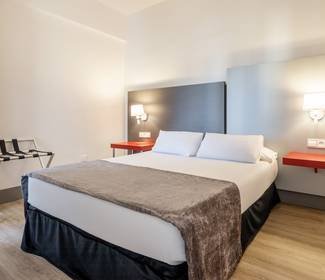 Doppelzimmer Hotel ILUNION Romareda Saragossa Doppelzimmer Hotel ILUNION Romareda Saragossa