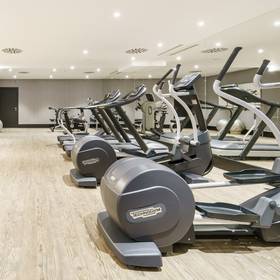 Fitnessstudio ILUNION Bilbao Hotel Fitnessstudio ILUNION Bilbao Hotel