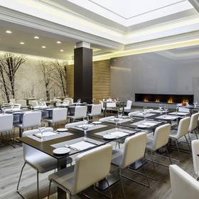 Restaurant ilunion suites madrid Hotel ILUNION Suites Madrid Restaurant ilunion suites madrid Hotel ILUNION Suites Madrid